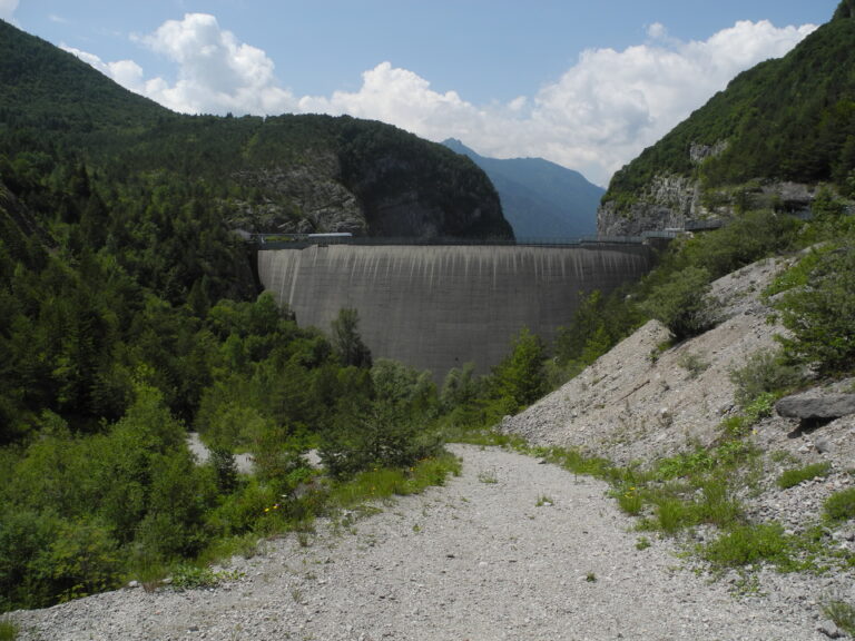 Anniversario della catastrofe del Vajont